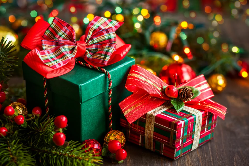 Best Shops to Buy Christmas Gifts Singapore
