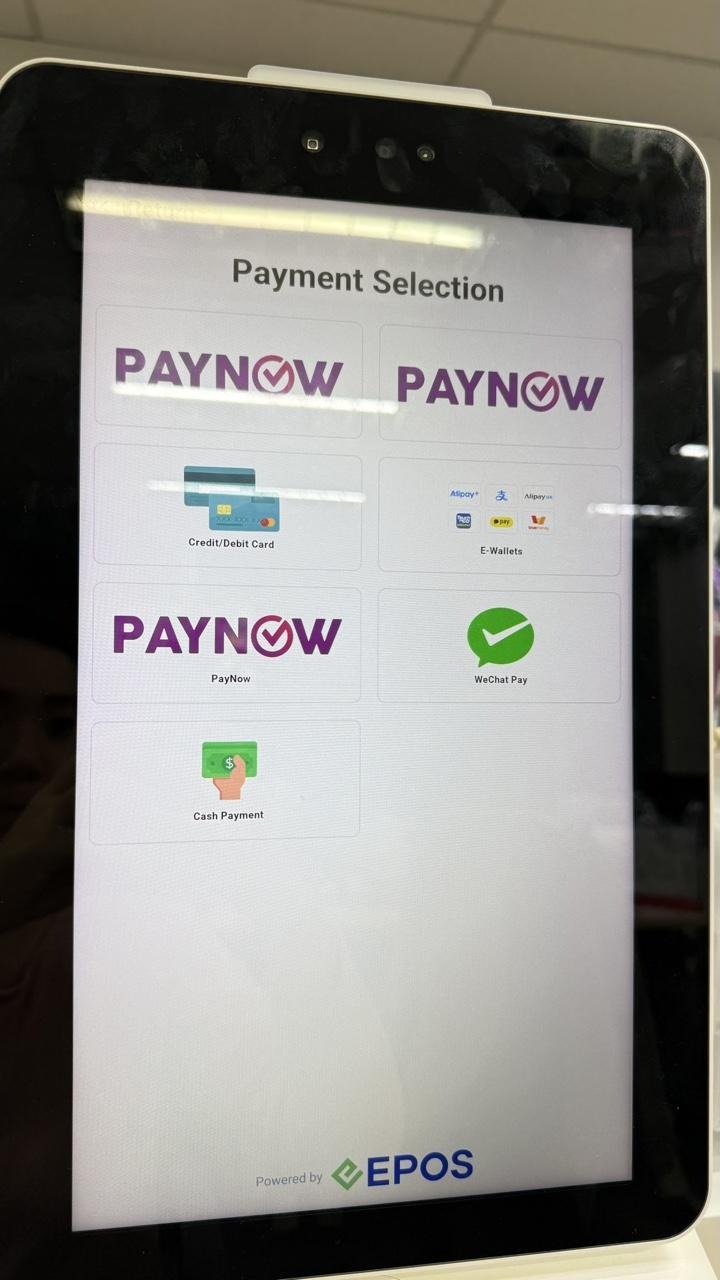 Cash payment pending on the kiosk